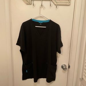 Womens NWT new with tags carhartt crossflex 2x XXL black scrub top